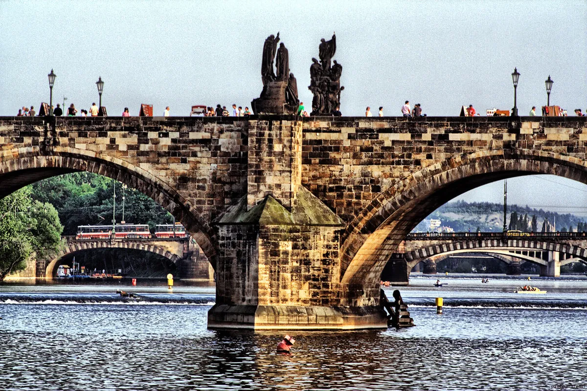 Quiet Vltava River Rafting Routes: A Step-by-Step Guide