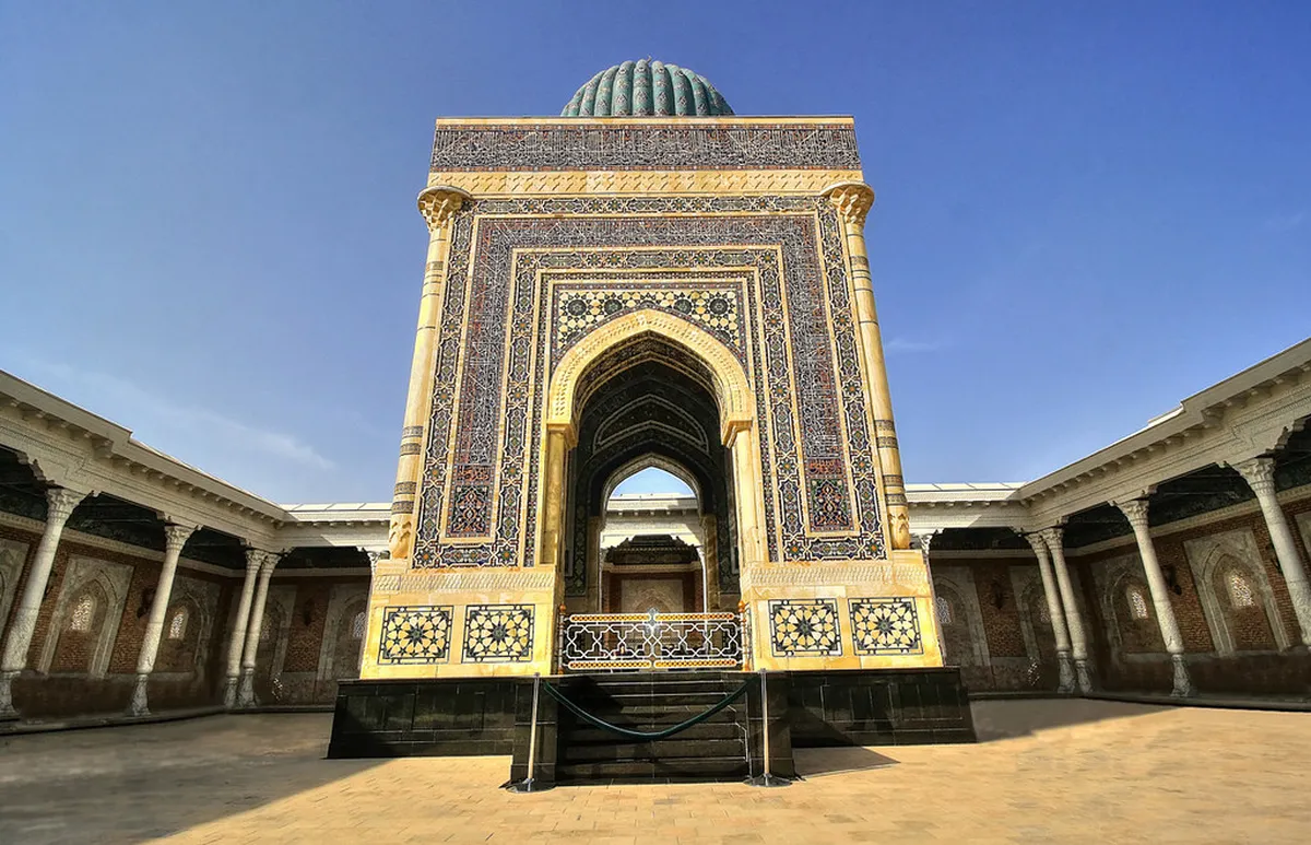 Authentic Souvenir Shopping Karlovy Vary: 10 Best Finds