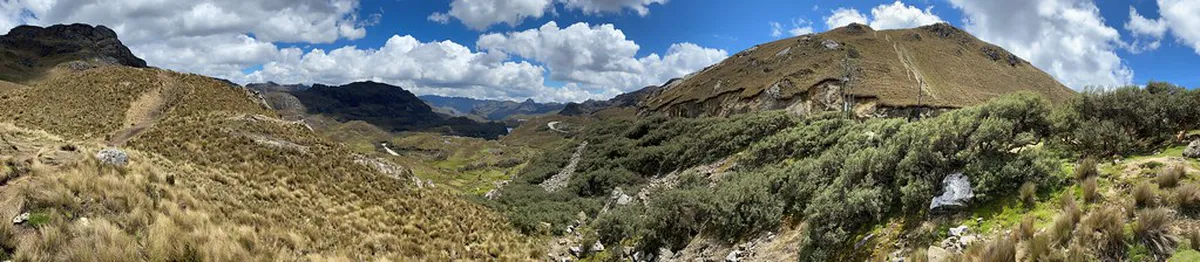 How to Hike to the Three Crosses Viewpoint: A Guide