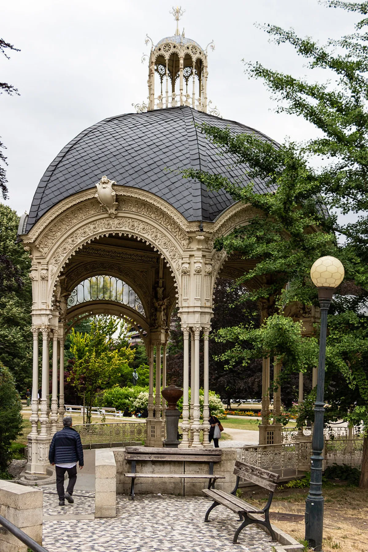 Where to Find Snake Spring in Karlovy Vary